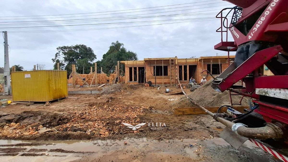 Casa, 2 quartos, 52 m² - Foto 4