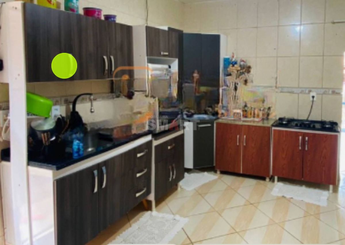 Casa com 3 quartos - Estrada Nova