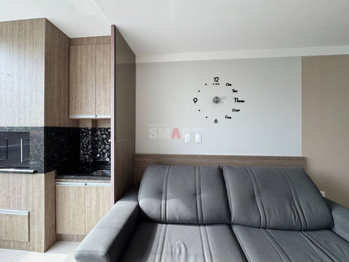 Apartamento com 1 Suíte +1 Quarto Mobiliado no Centro