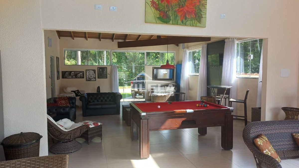 Casa com 4 quartos à Venda, Mar Verde - Caraguatatuba.