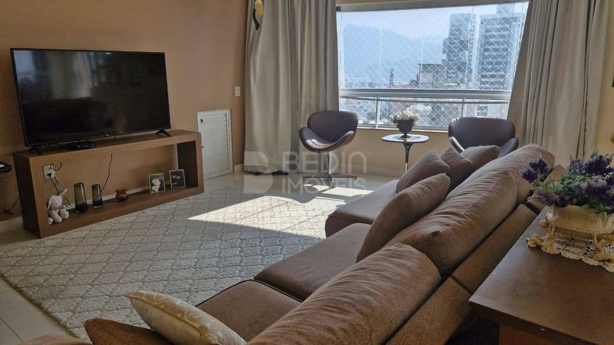 Apartamento de 4 quartos, 213m² no bairro Centro, em Balneário Camboriú | Eu Corretor