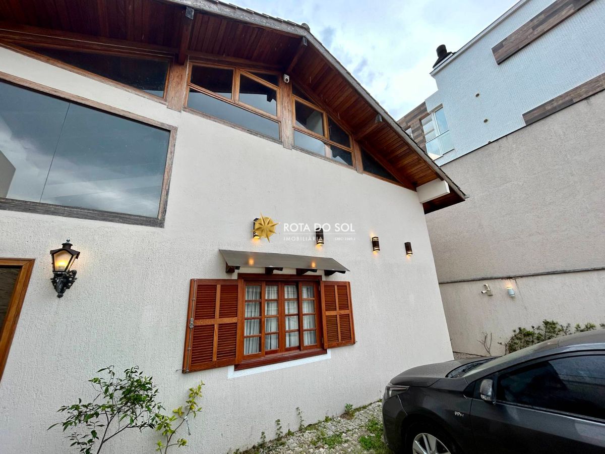 Casa Frente Mar à venda Praia de Canto Grande Bombinhas SC - 40