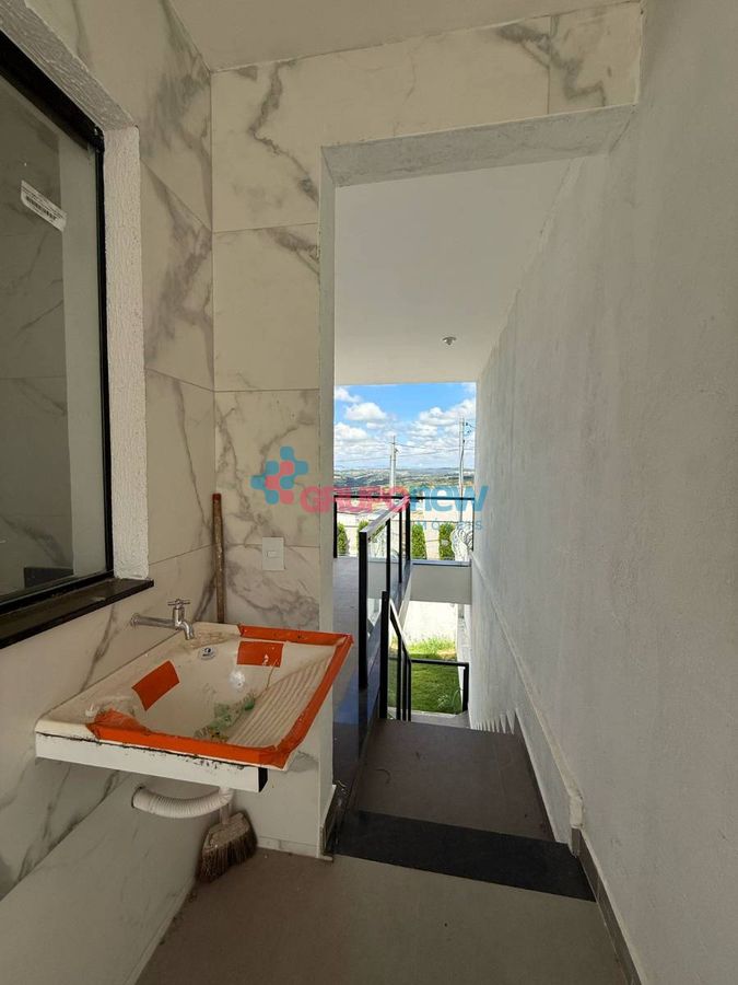 Casa com 3 quartos, Shalimar - Lagoa Santa