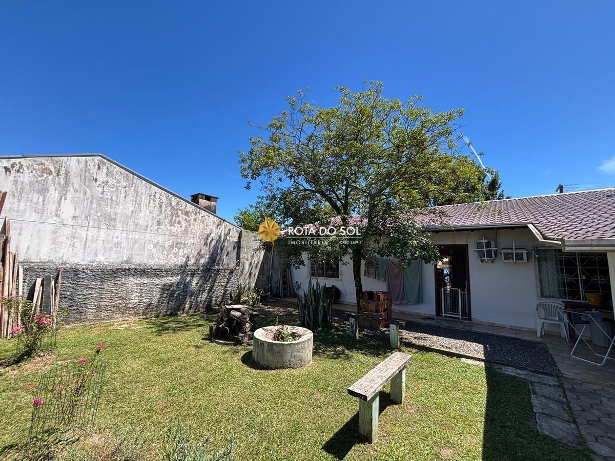 Casa 4 Dormitórios Praia de Bombas Bombinhas SC - 20