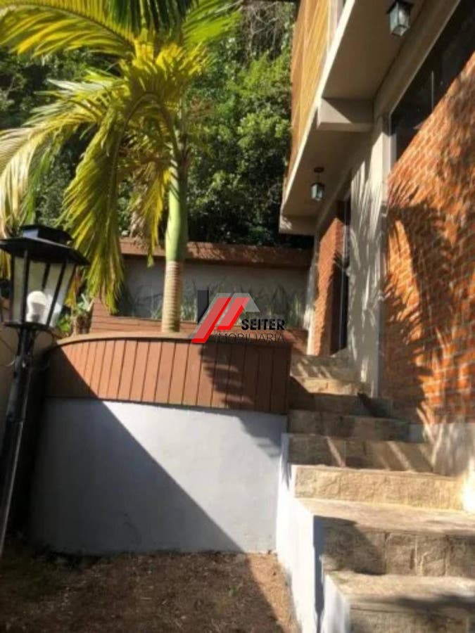 Casa à venda na Cachoeira do Bom Jesus em Florianópolis-SC