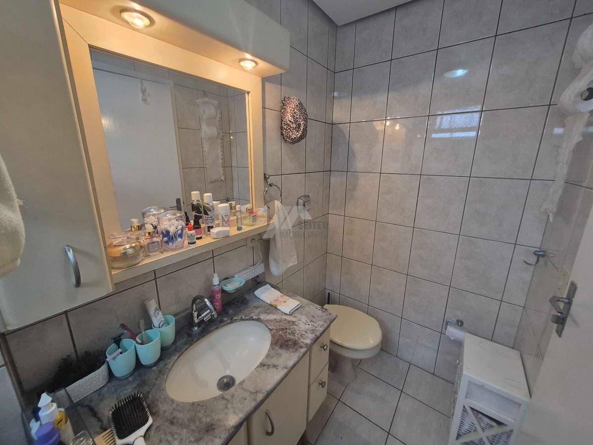 Apartamento de 3 dormitorios para venda no itacorubi