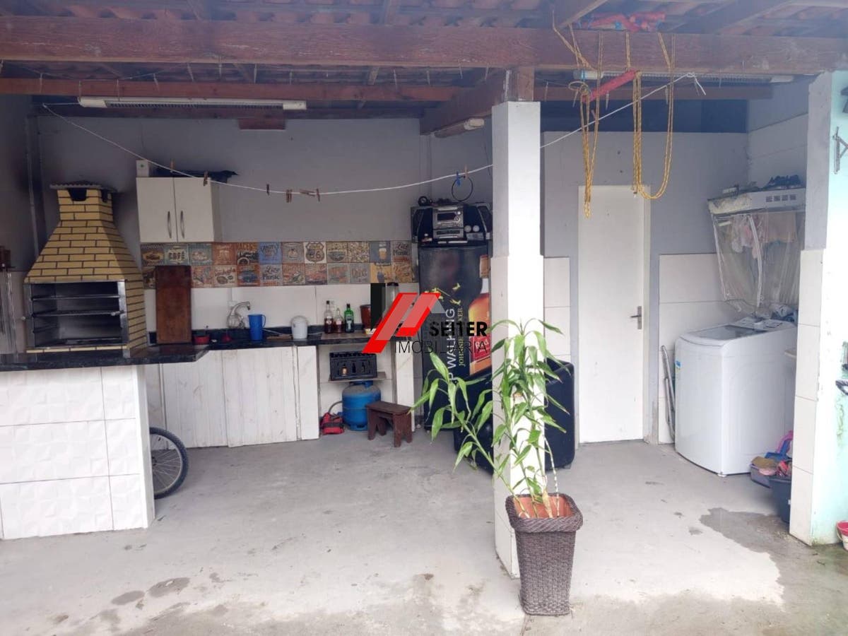 Casa à venda no Rio vermelho