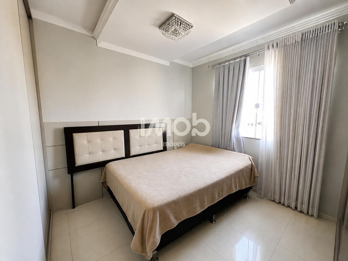 Apartamento com suíte + 1 quarto, centenário