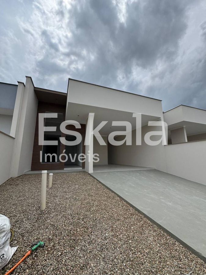 Casa geminada com 01 suíte + 02 quartos escolinha - guaramirim