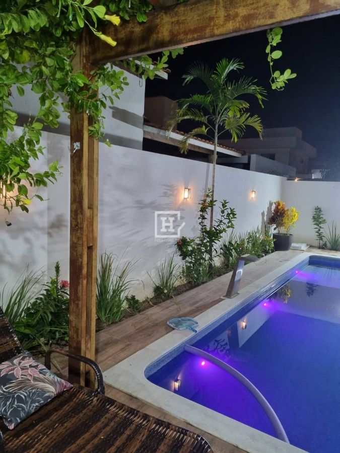 Casa de Condomínio com 4 quartos à Venda - Aracaju