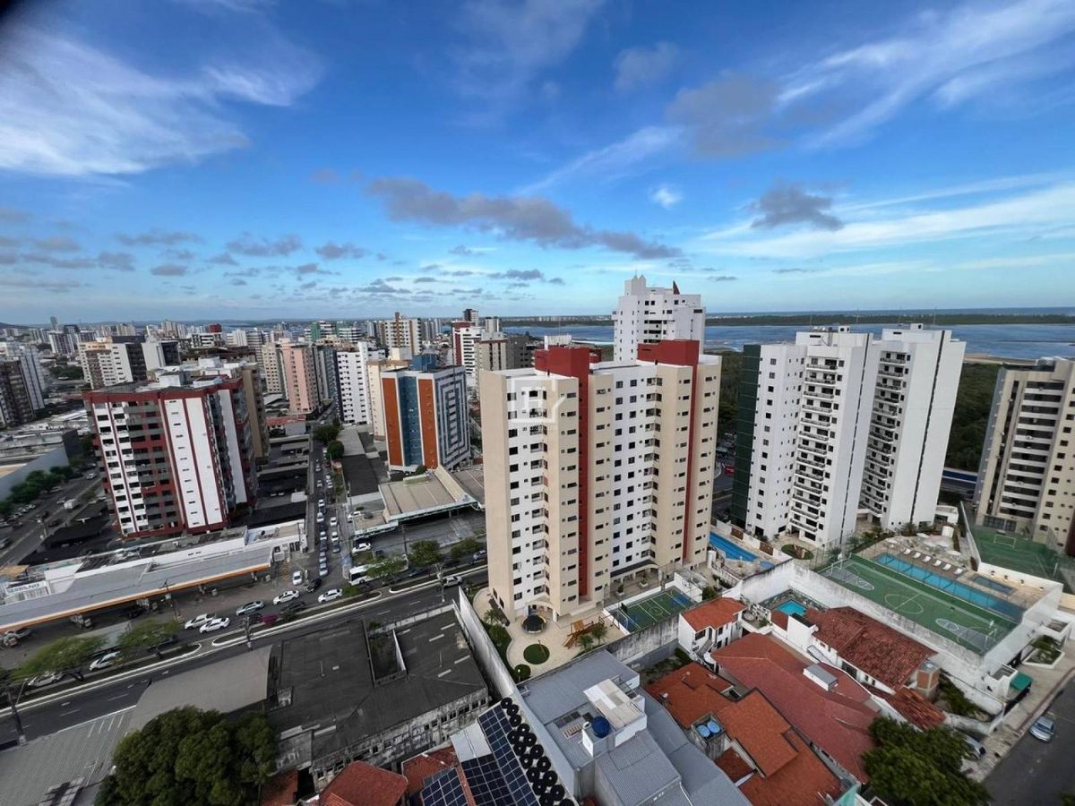 Apartamento com 2 quartos, Grageru - Aracaju