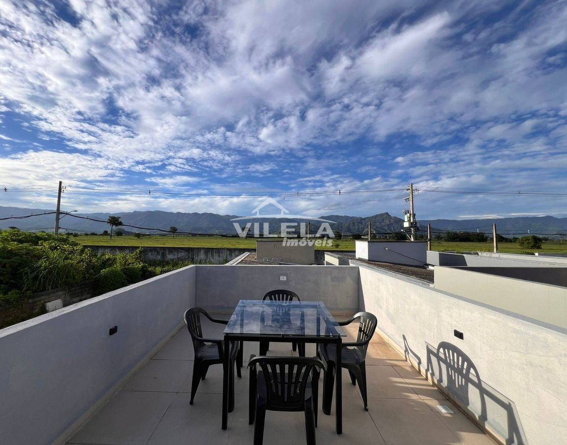 Casa à venda no Golfinho – Caraguatatuba-SP