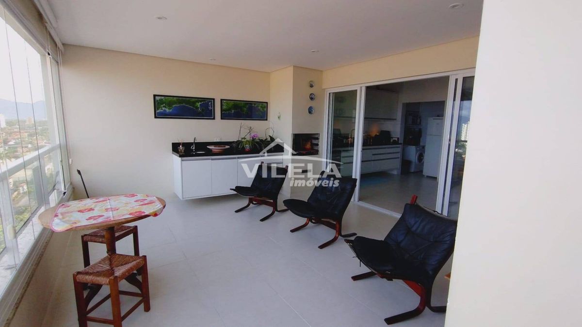 Belo Apartamento Indaiá