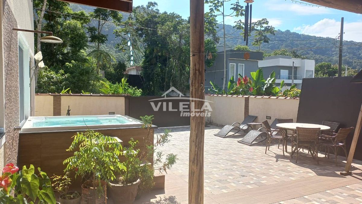 Casa com 4 quartos à Venda, Mar Verde - Caraguatatuba.