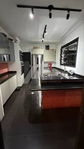 Duplex com 4 Quartos a Venda Centro - Florianópolis