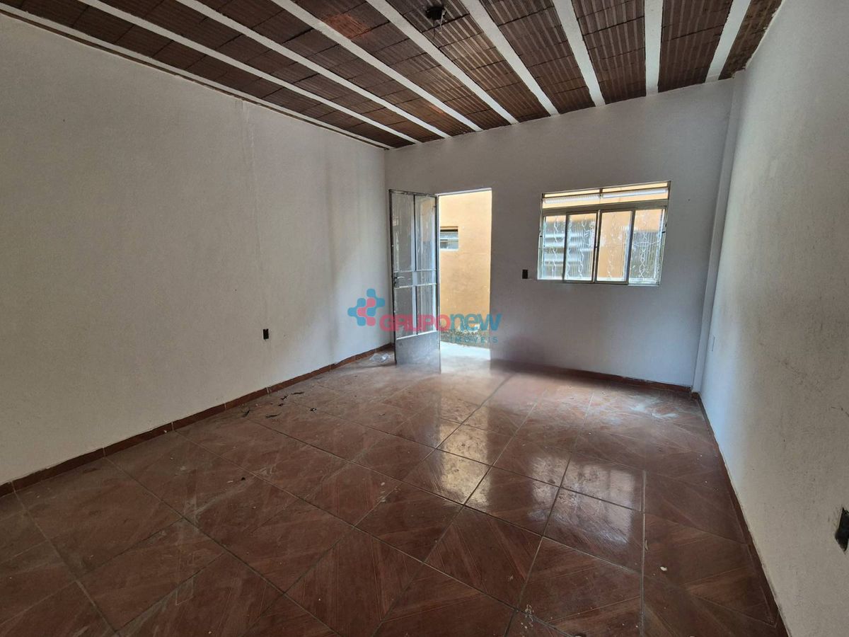 Casa , à Venda - Cachoeirinha - Belo Horizonte