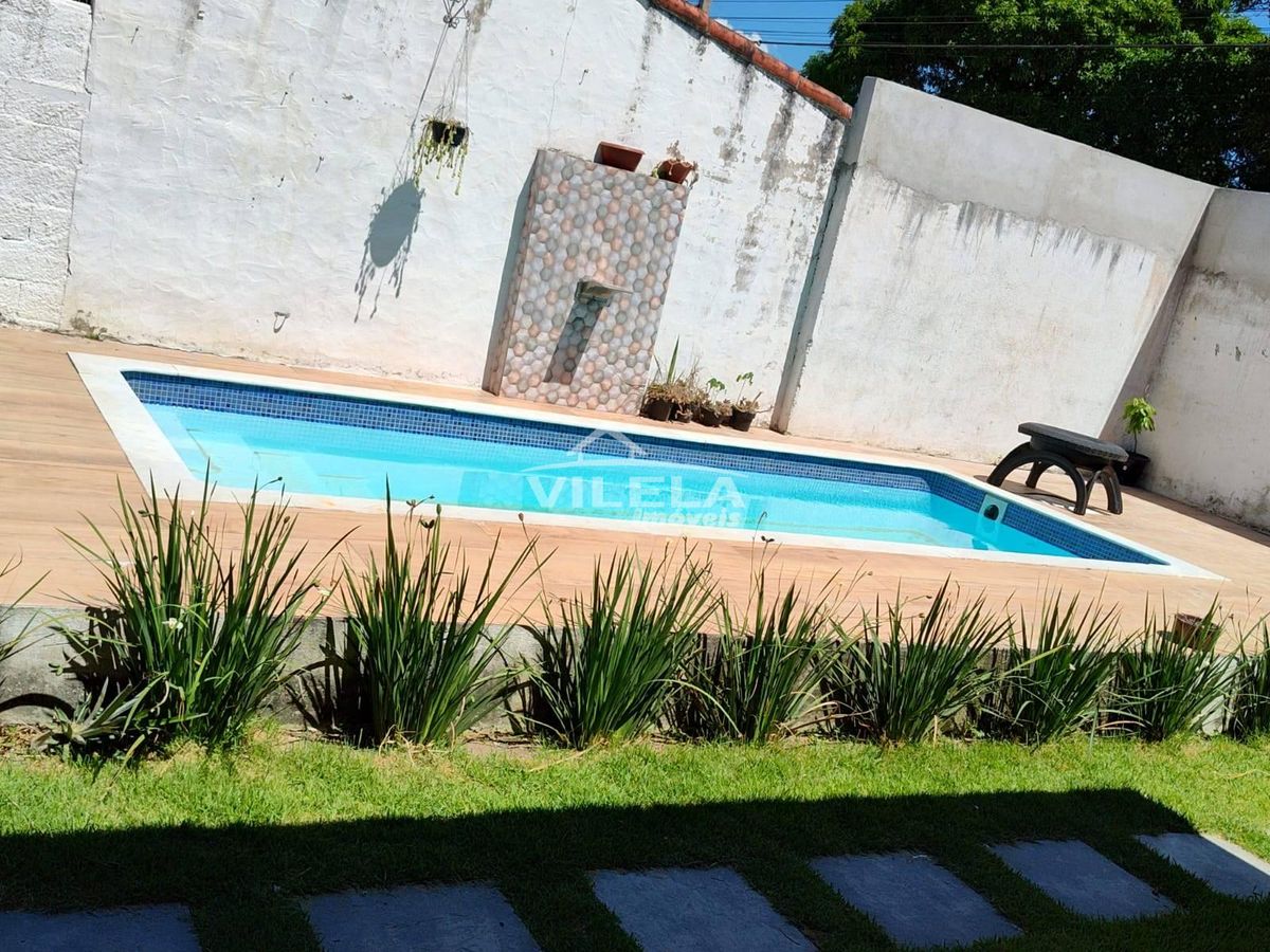 Sobrado na praia das palmeiras venda