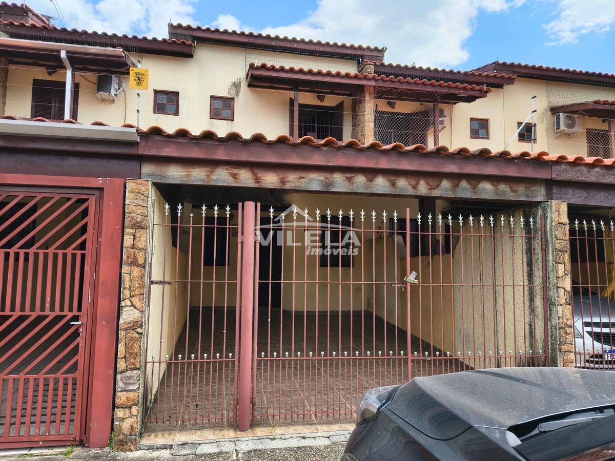 Sobrado em Condomínio com 2 Dormitórios-Ótima Localização no Indaiá -Caraguatatuba-Sp!!!
