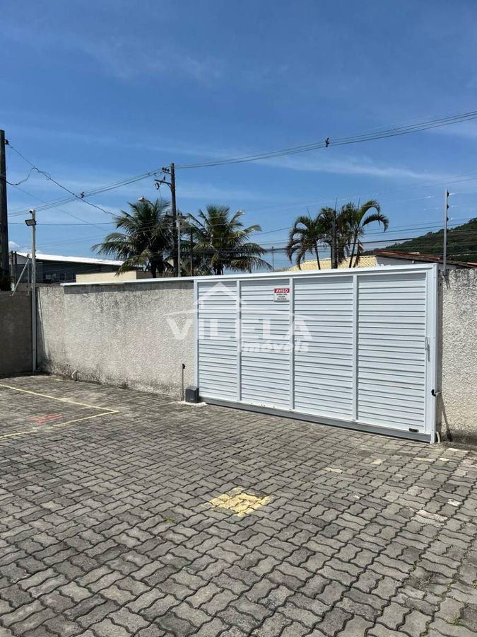 Casa em condomínio- bairro massaguaçu-caraguatatuba-sp