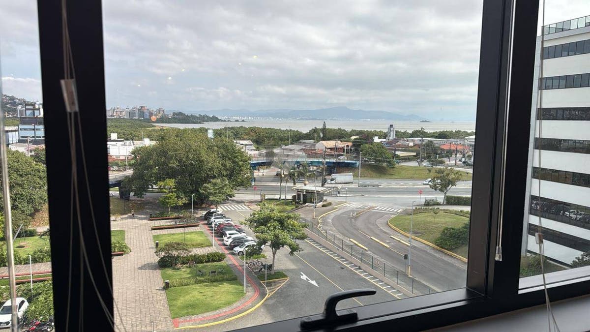 Sala comercial com vista ao Mar a venda