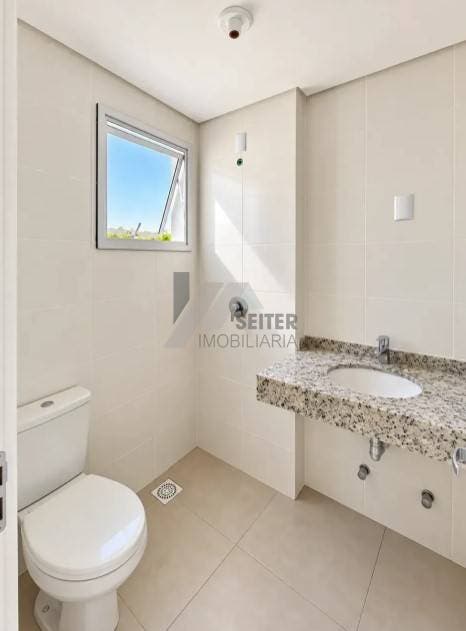 Apartamento de 2 quartos para locação no Itacorubi
