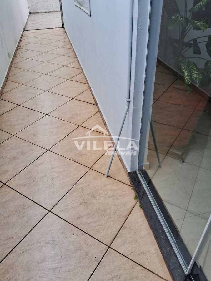 Casa térrea bairro massaguaçu-caraguatatuba-sp