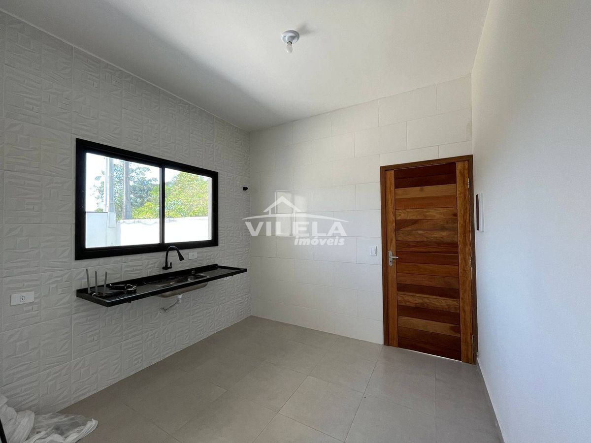 Casa Nova Com 03 Dormitórios-Morro Do Algodão