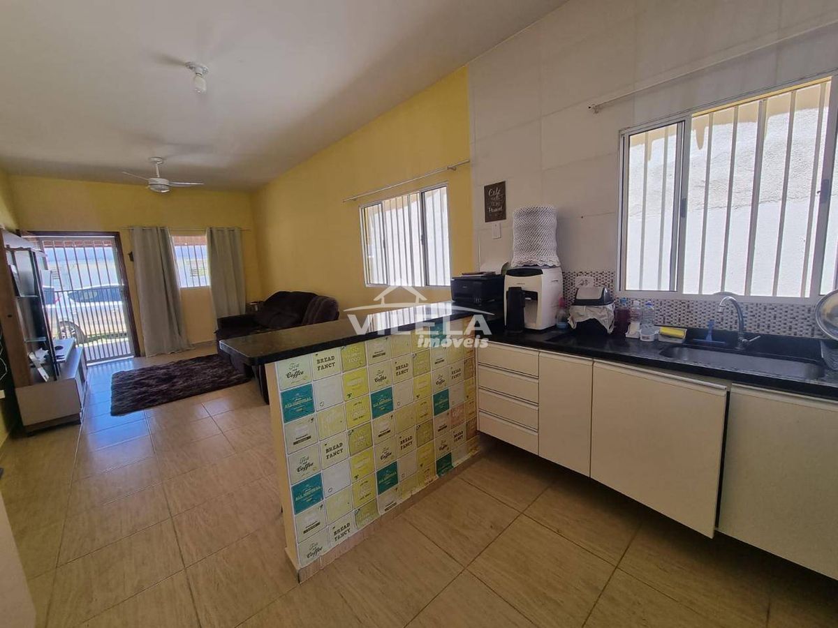 Casa terrea com piscina-praia das palmeiras-caraguatatuba-sp-venda