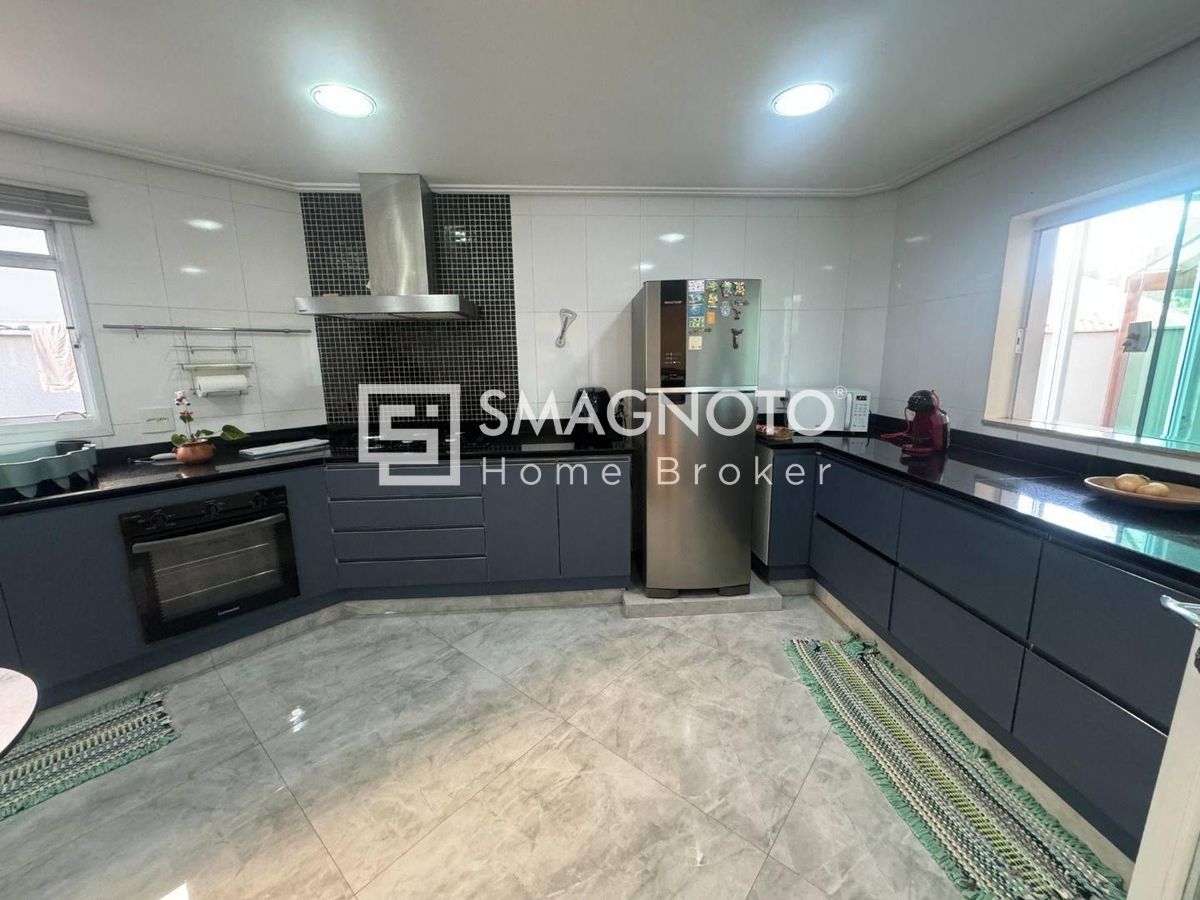 Sobrado com 3 Suítes à venda, 331 m² por R$ 1.950.000 - Terras de Piracicaba - Piracicaba/SP