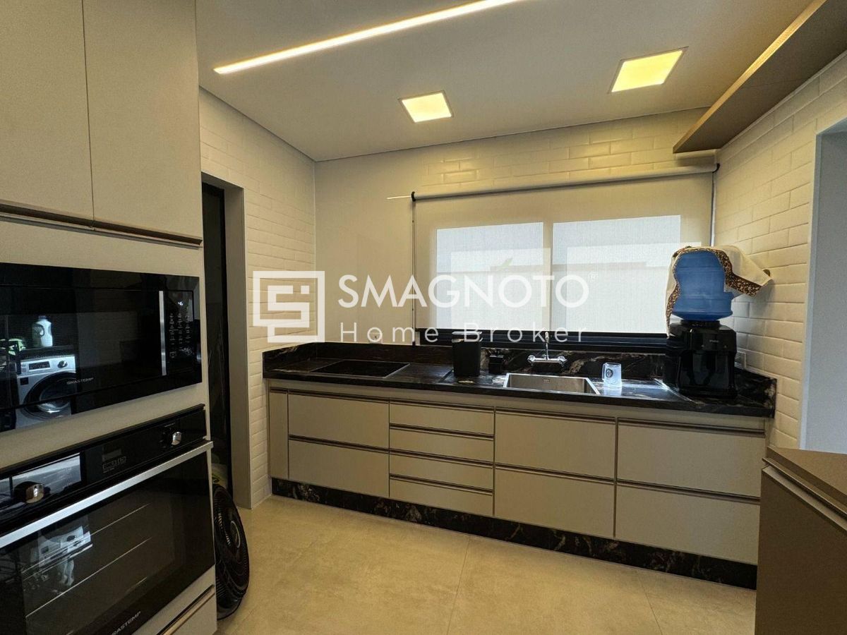 Sobrado com 3 dormitórios à venda, 218 m² por R$ 2.250.000,00 - Residencial Villa D’Aquila - Piracicaba/SP