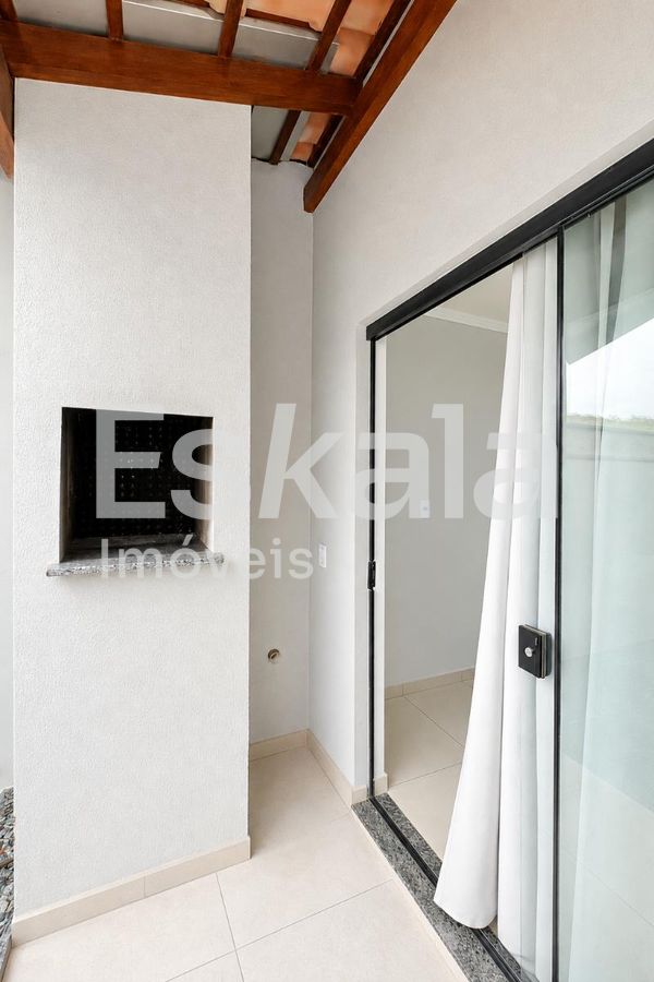 Casa Geminada Com 01 Suíte + 01 Quarto Bananal Do Sul - Guaramirim