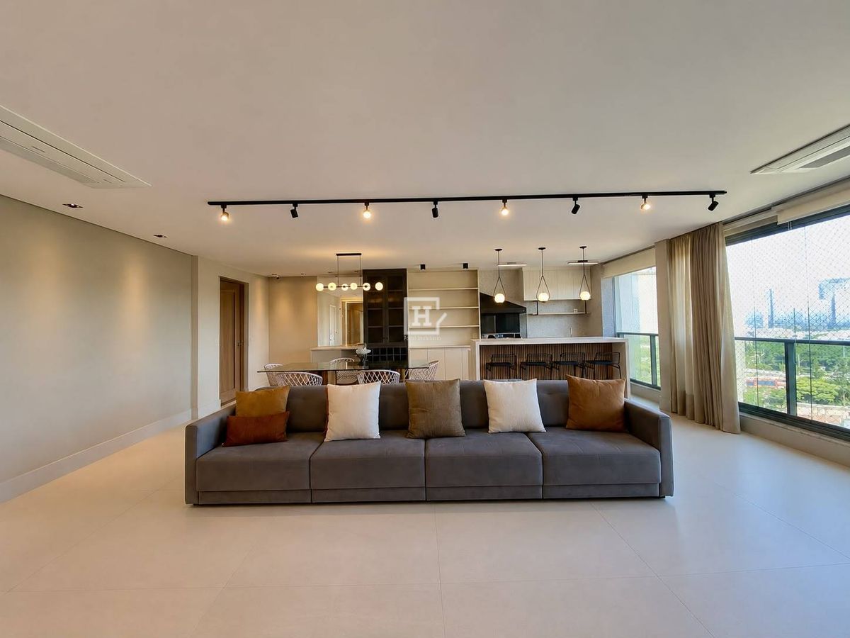 Apartamento com 3 quartos à Venda, Real Parque - São Paulo