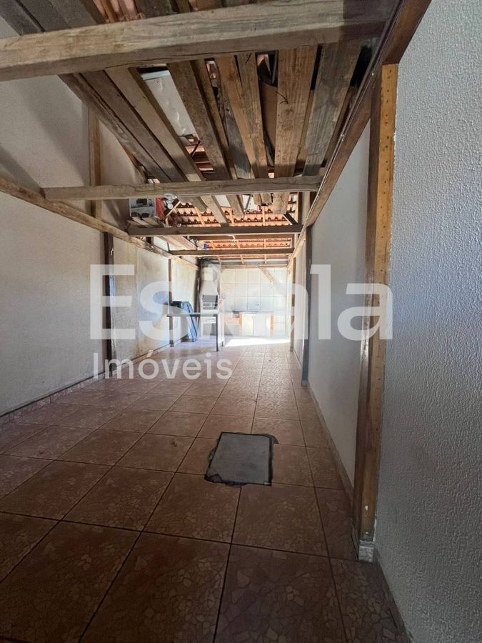 Apartamento com 02 dormitórios + 04 vagas de garagem escolinha - guaramirim