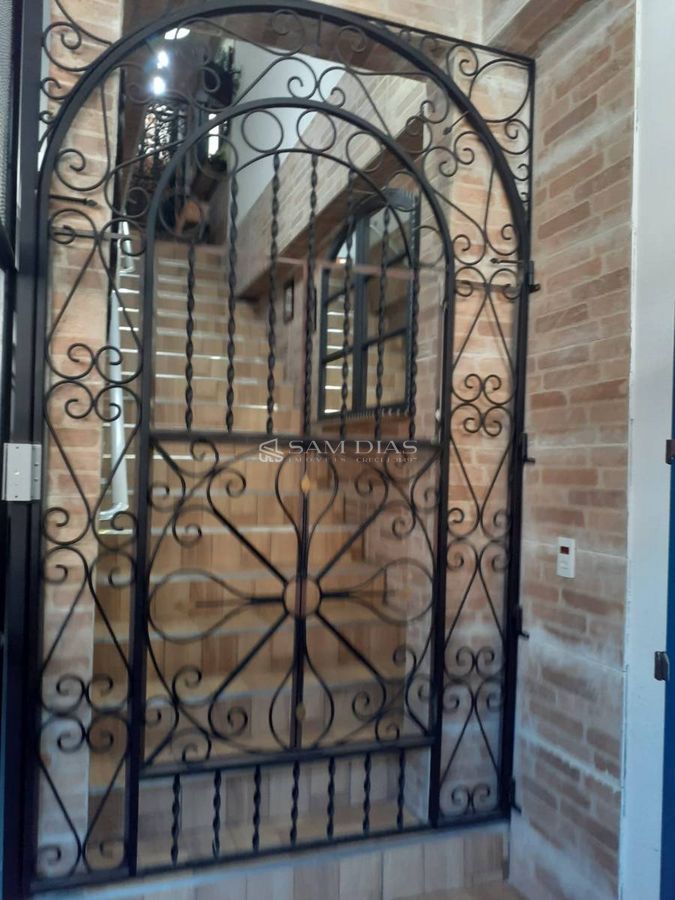 Casa, 1 quarto, 340 m² - Foto 4