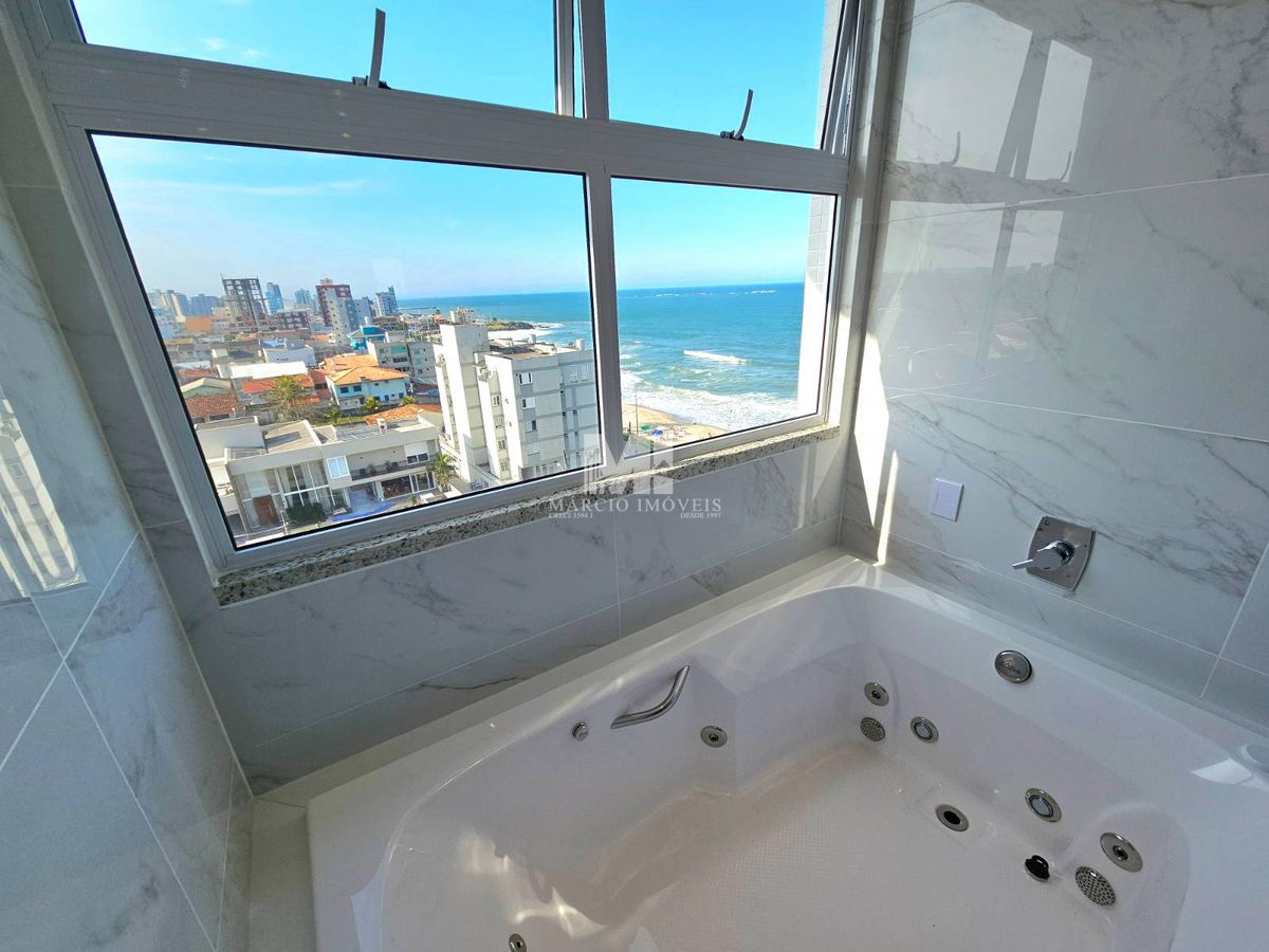 Apartamento frente mar