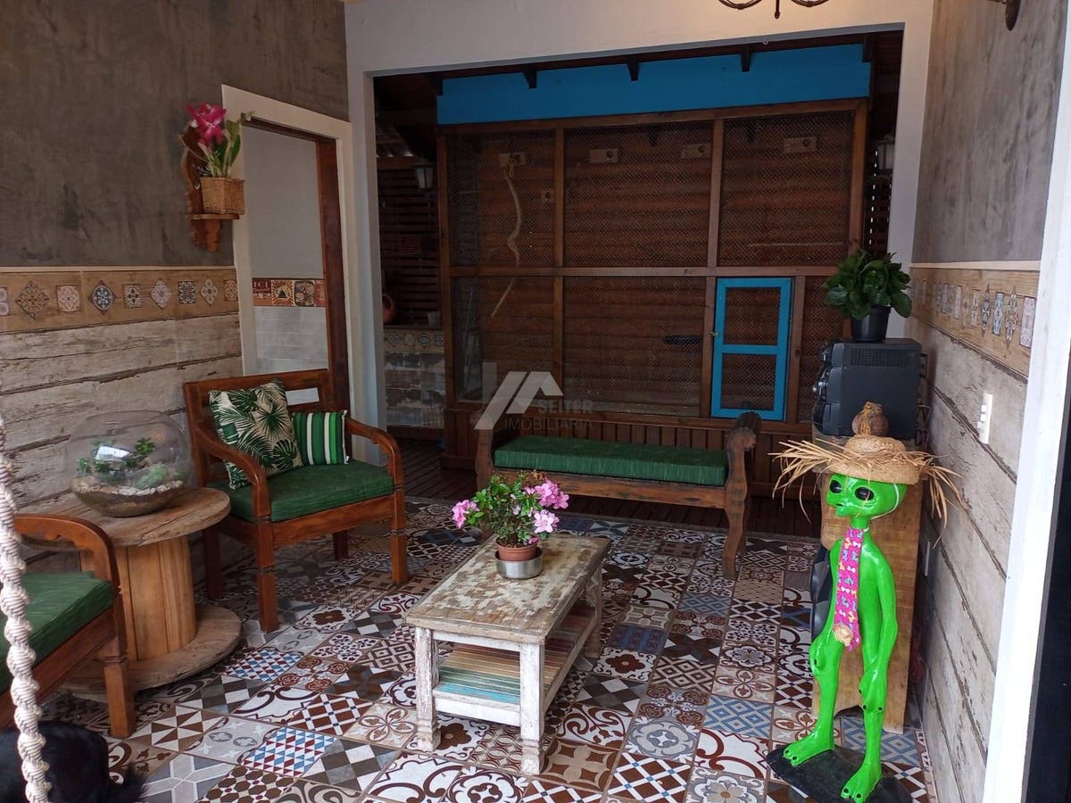 Casa no Jardim Germânia com 4 dormitórios