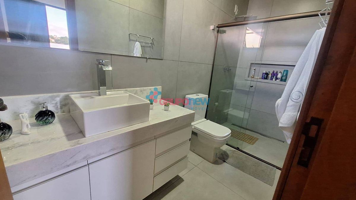 Casa de Condomínio com 4 quartos, à Venda - Condomínio Champagne, Condomínio Champagne - Lagoa Santa