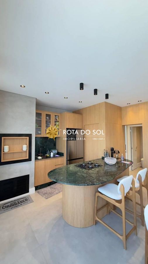 Austin Apartamento 3 suítes finamente mobiliada Praia Mariscal Bombinhas SC