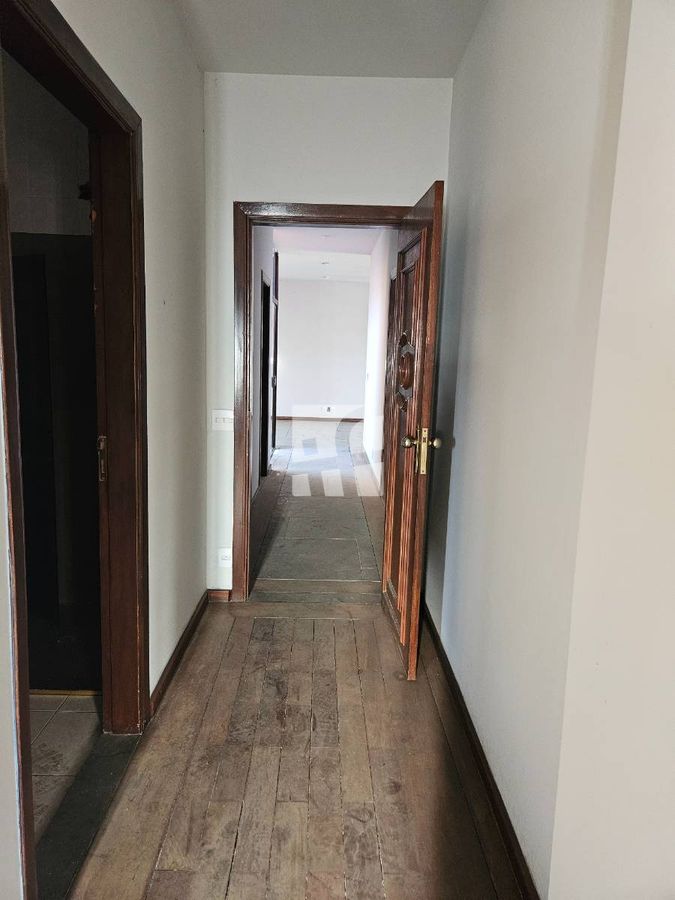 Residencial e Comercial com 3 quartos