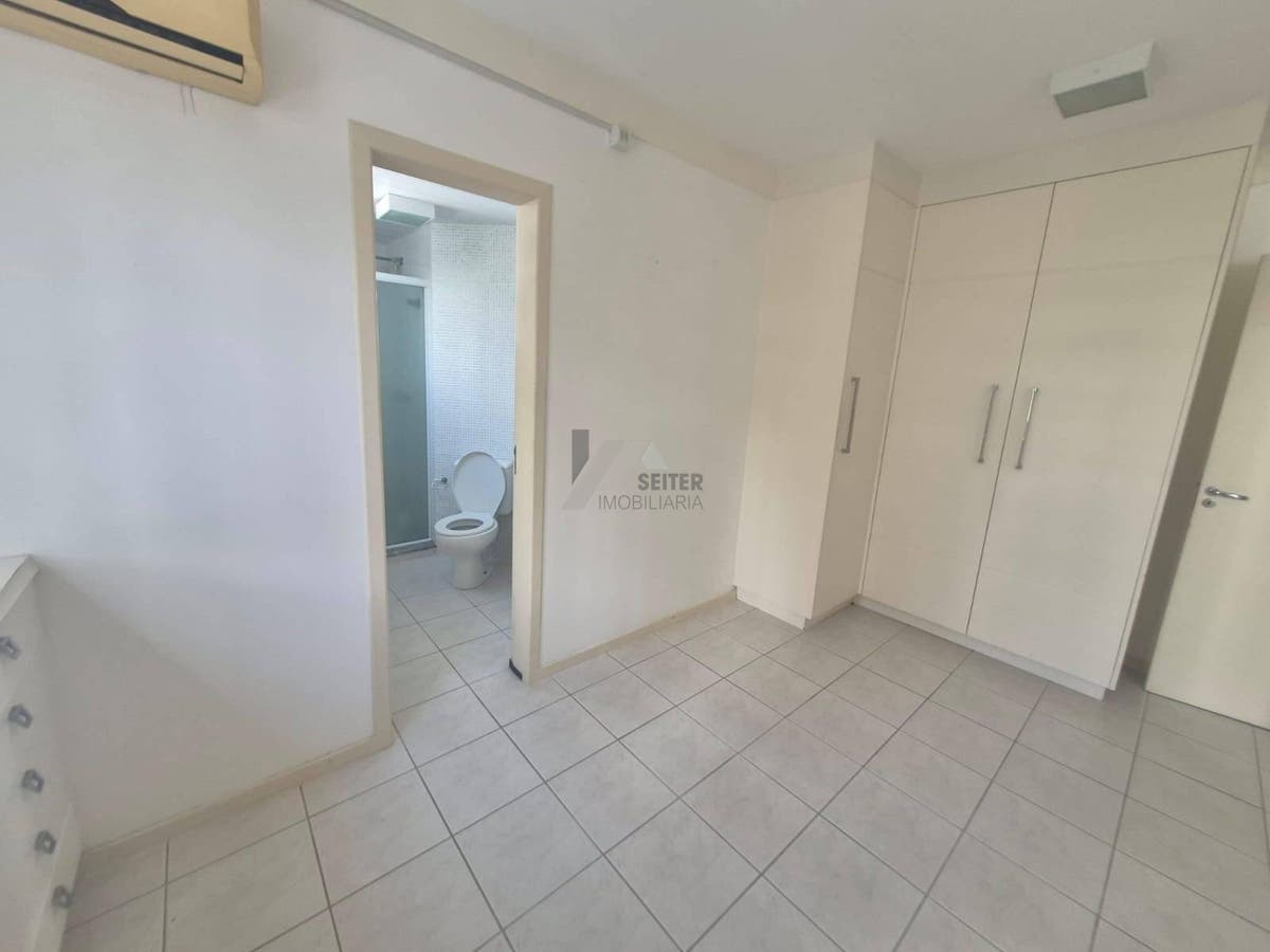 Apartamento de 2 Dormitorios aluguel Itacorubi Mobiliado