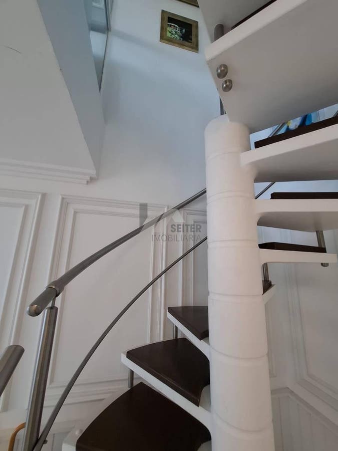 Apartamento com 2 quartos, Centro - Florianópolis