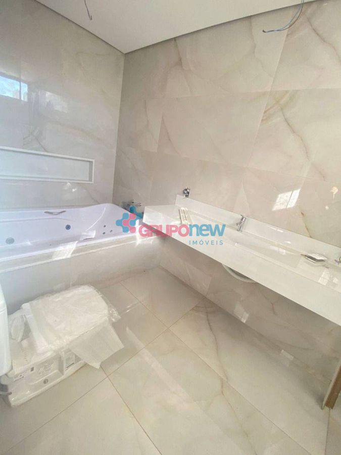 Casa com 4 dormitórios à venda, 350 m² por R$ 2.500.000 - Condomínio Victória Golf - Lagoa Santa/MG