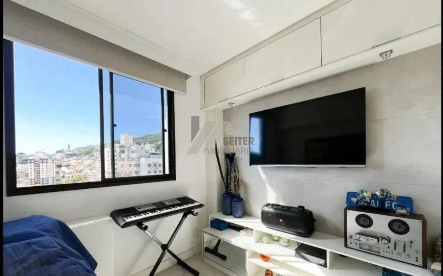 Apartamento com 3 quartos a venda Centro Florianópolis