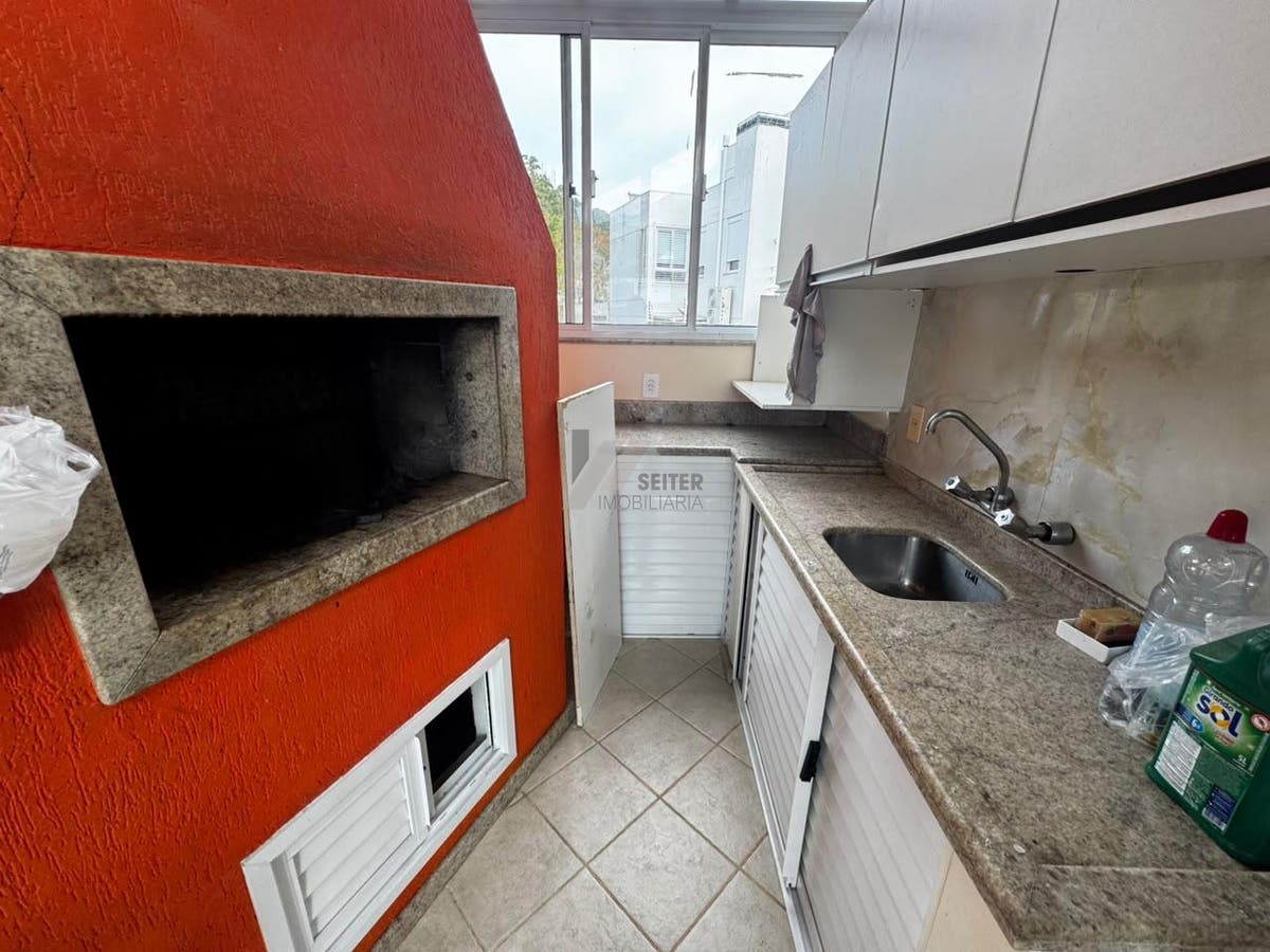 Casa de 4 quartos para alugar na agronomica