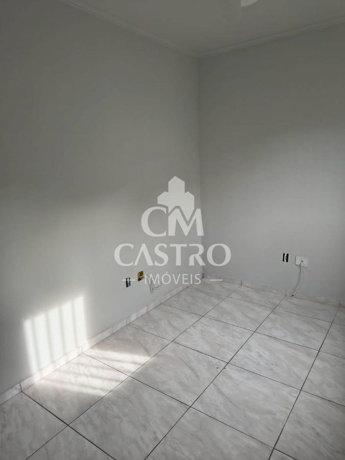 Sobrado 2 quartos em Parque Guaianazes, São Paulo. Padrão simples e funcional. 65m²