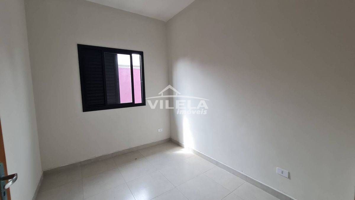 Casa Moderna com 3 Dormitórios-Ótima Localização no Bairro Morro do Algodão -Caraguatatuba-Sp!!!
