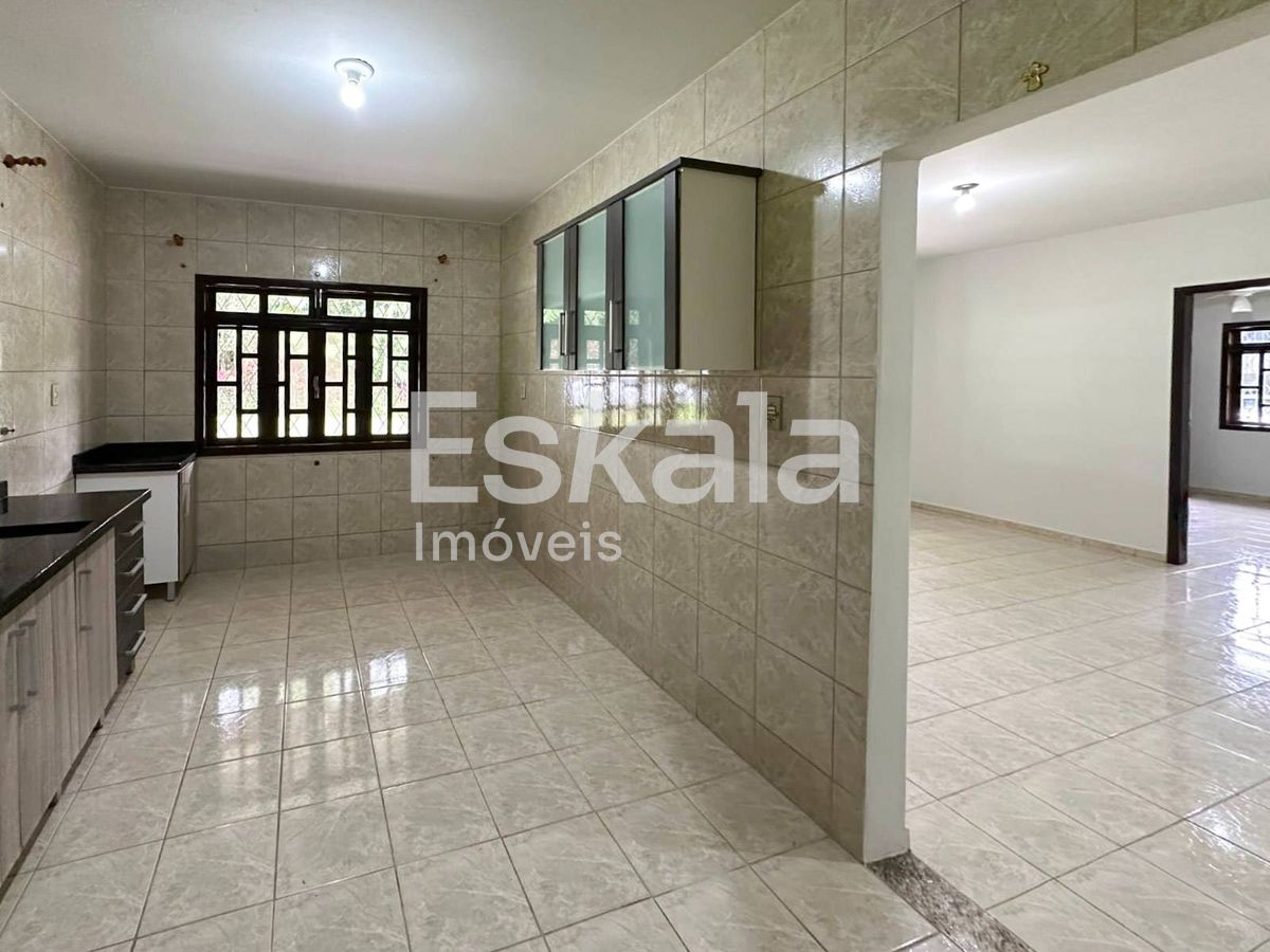 Casa, 4 quartos, 129 m² - Foto 3