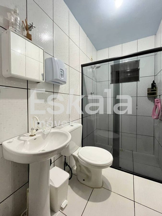 Casa Semimobiliada Com 04 Quartos Santo Antônio - Jaraguá do Sul