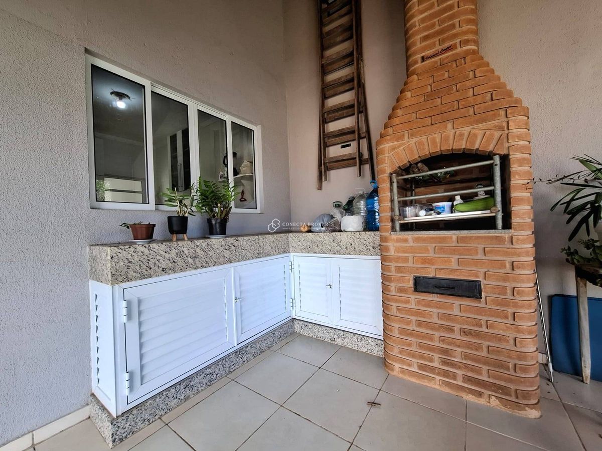 Casa, 3 quartos, 135 m² - Foto 2
