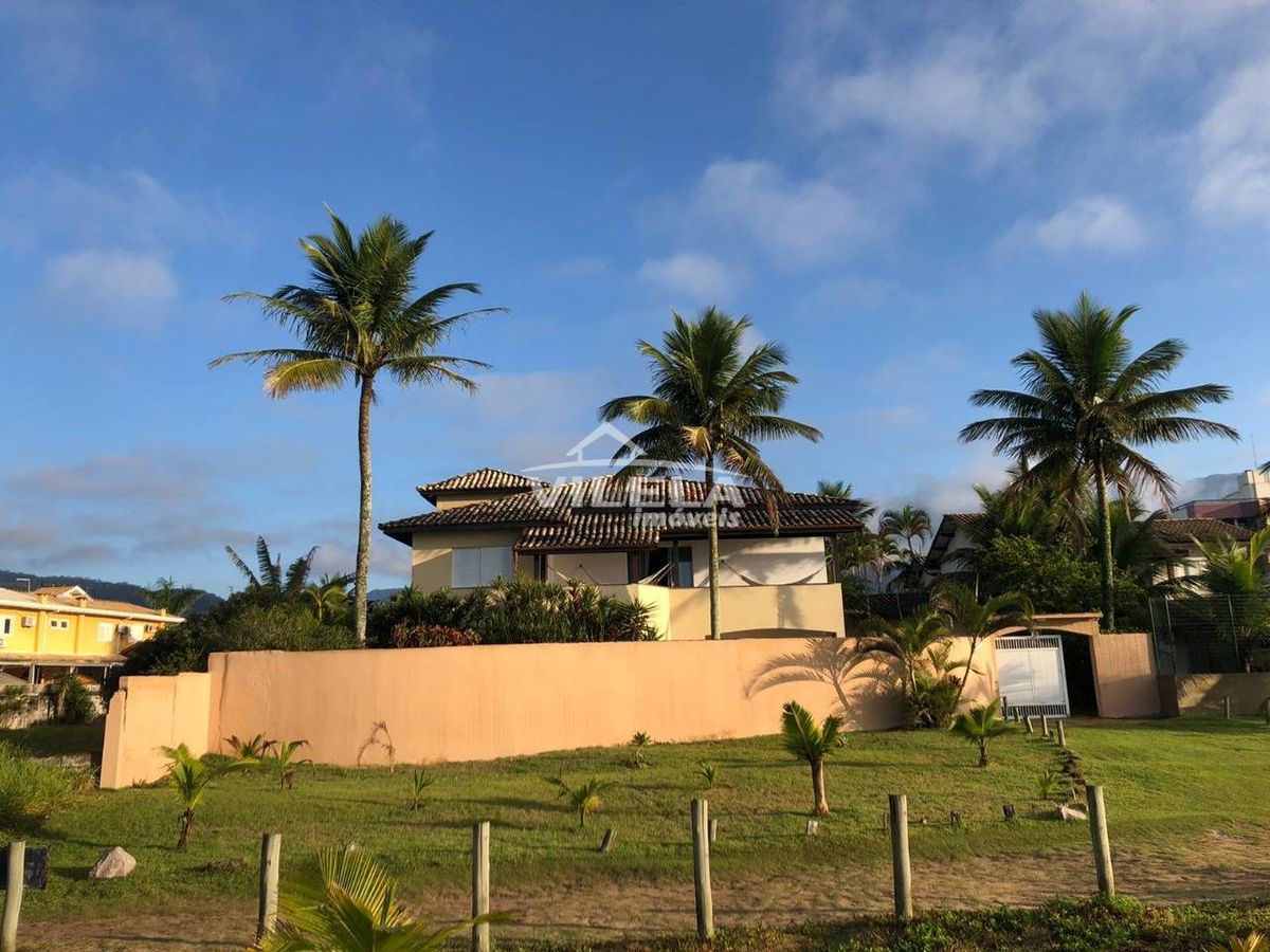 Sobrado alto padrão- pé na areia- venda-massaguaçu-caraguatatuba-sp
